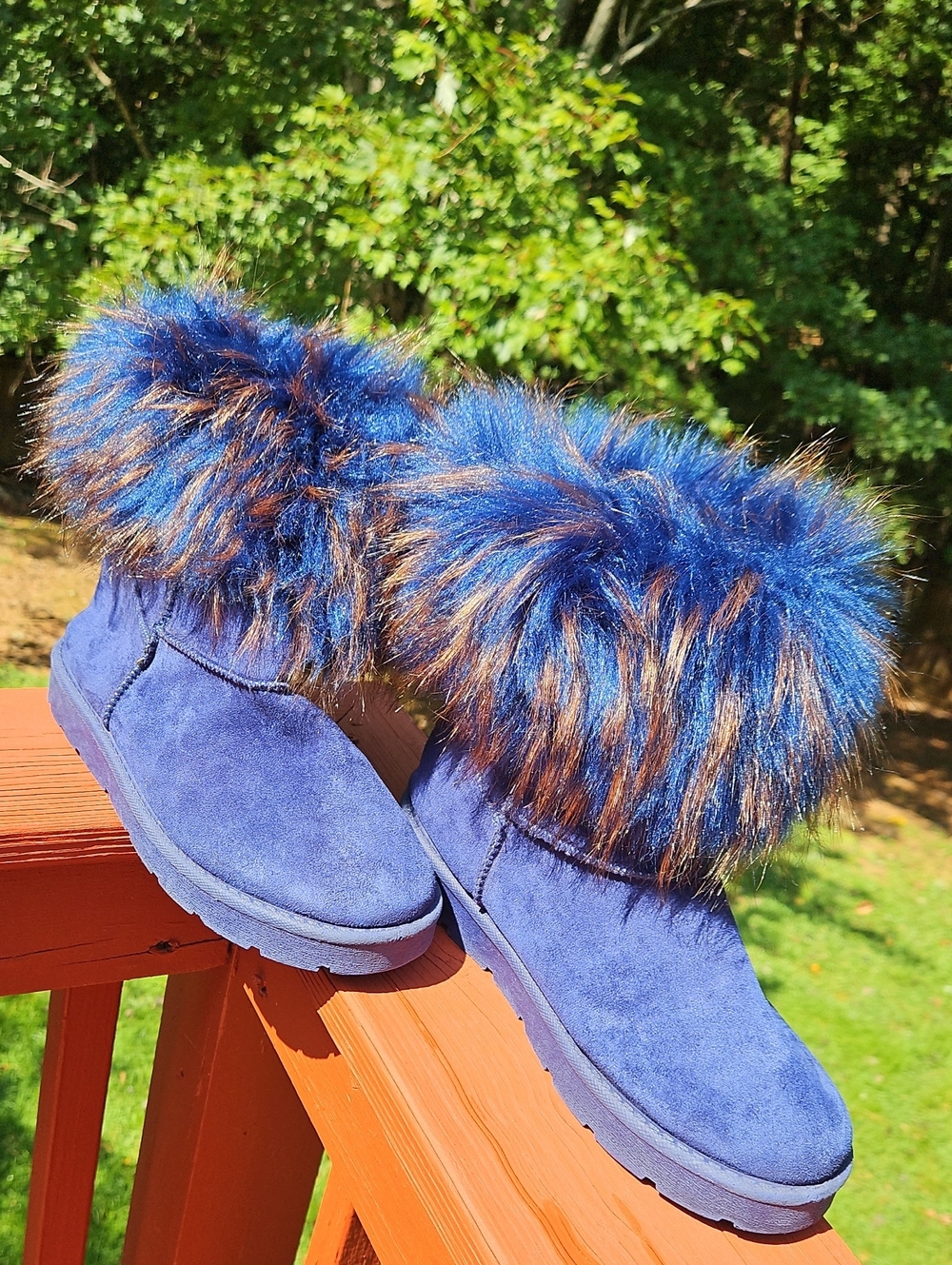 Rogue Helium Midnight Blue Navy Boots with Brown-Trim Faux Fur Cuff  Size 8.5